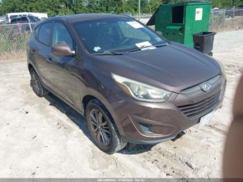  Salvage Hyundai TUCSON