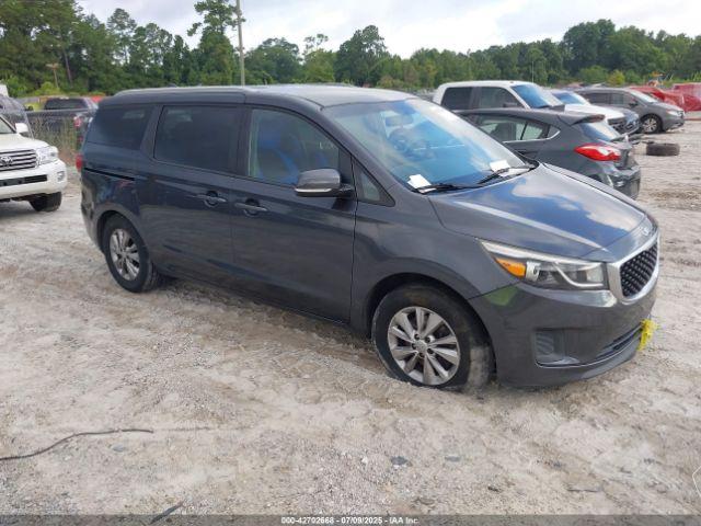  Salvage Kia Sedona