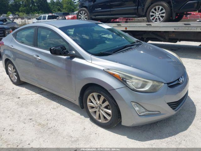  Salvage Hyundai ELANTRA