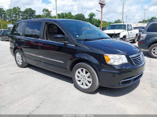  Salvage Chrysler Town & Country