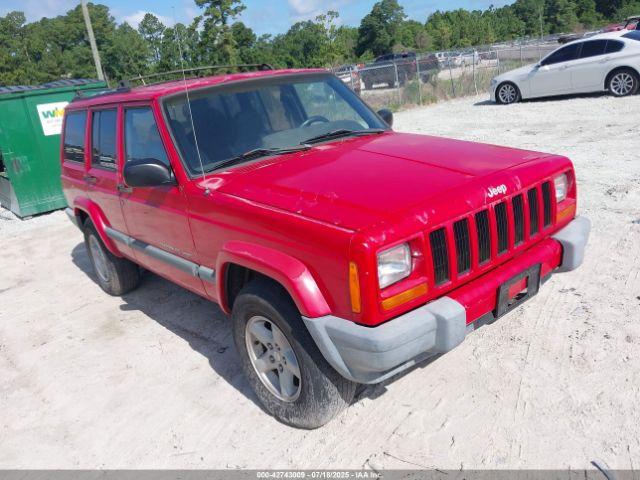  Salvage Jeep Cherokee