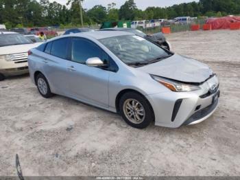  Salvage Toyota Prius