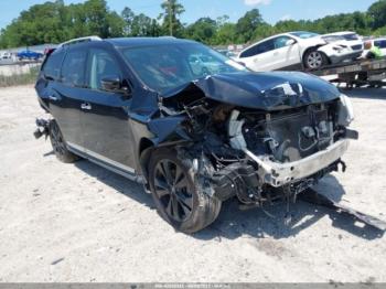  Salvage Nissan Pathfinder