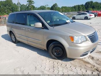  Salvage Chrysler Town & Country