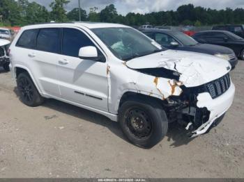  Salvage Jeep Grand Cherokee