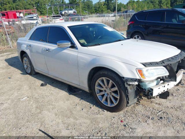  Salvage Chrysler 300