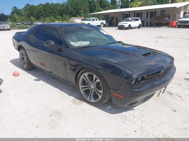  Salvage Dodge Challenger