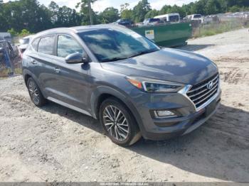  Salvage Hyundai TUCSON