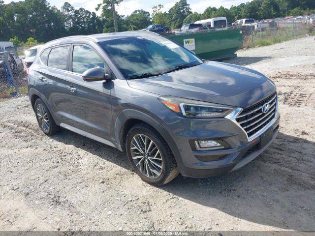  Salvage Hyundai TUCSON