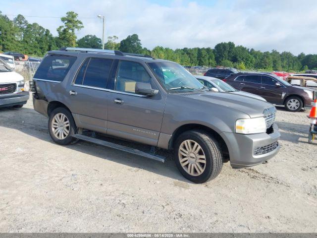  Salvage Lincoln Navigator