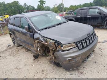  Salvage Jeep Grand Cherokee