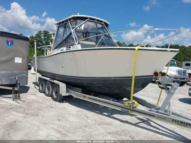  Salvage Carolina 25 Express