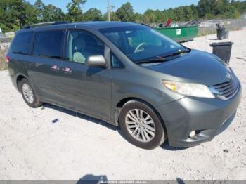  Salvage Toyota Sienna