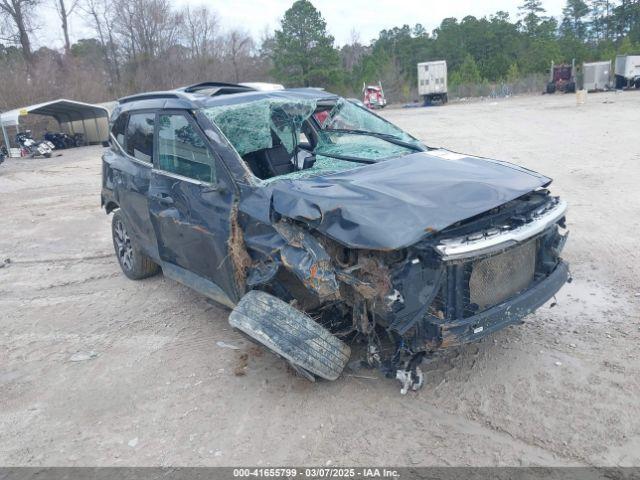  Salvage Kia Seltos