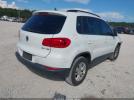 Volkswagen Tiguan S Image 2