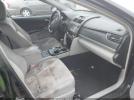Toyota Camry Le Image 3