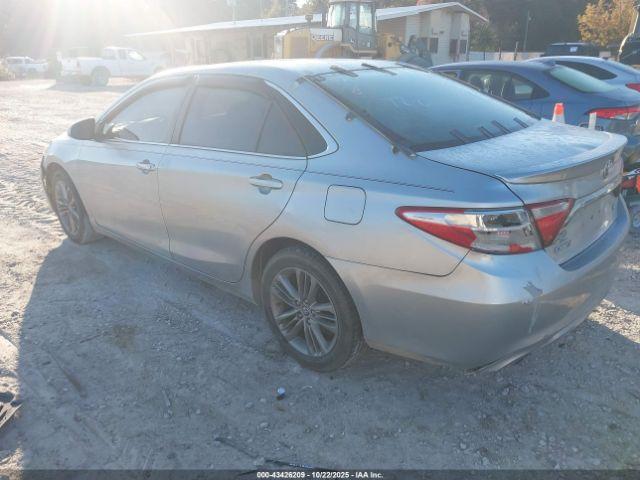 Toyota Camry Se Image 2