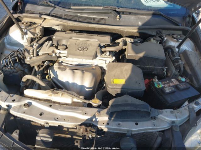 Toyota Camry Se Image 14