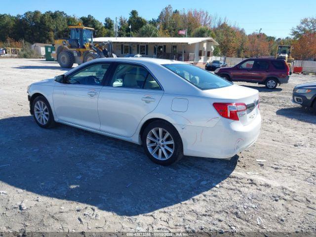 Toyota Camry Xle V6 Image 7