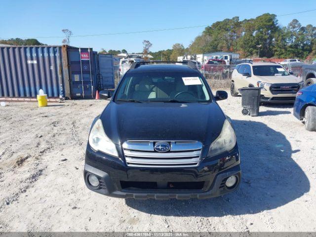 Subaru Outback 2.5i Premium Image 10