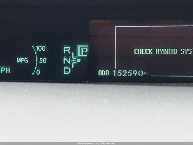 Toyota Prius Three Image 2