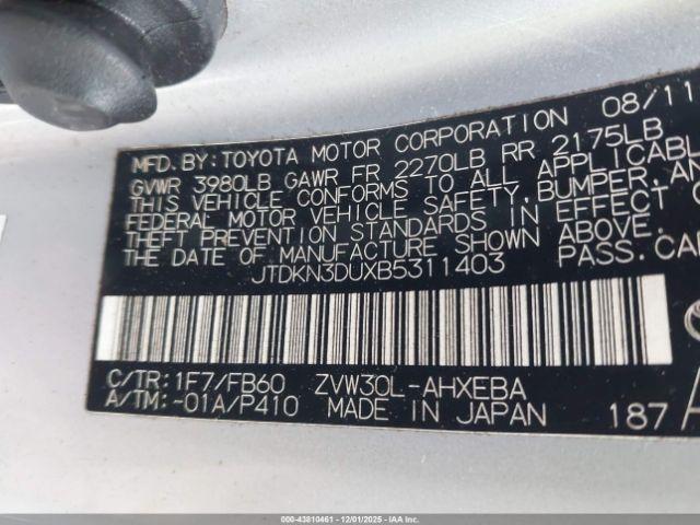 Toyota Prius Three Image 9