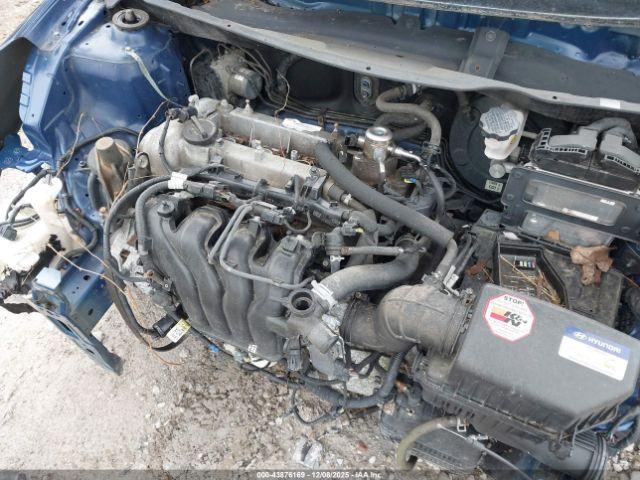 Hyundai ACCENT Se Image 8