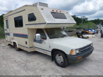  Salvage Toyota Pickup