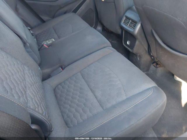 Chevrolet Equinox Lt Image 4