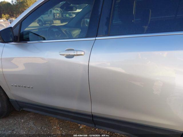 Chevrolet Equinox Lt Image 12