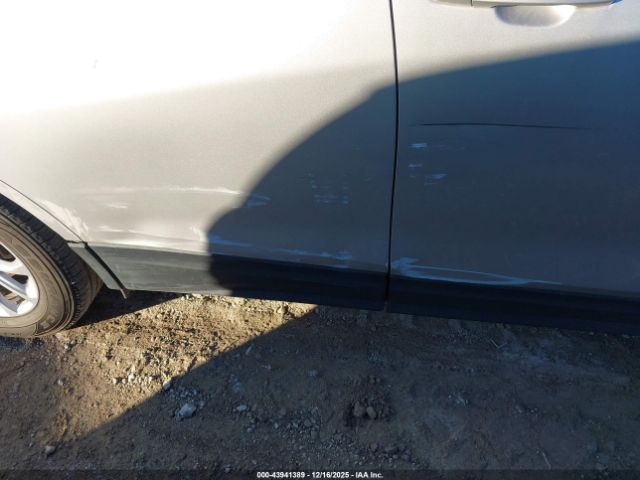 Chevrolet Equinox Lt Image 10