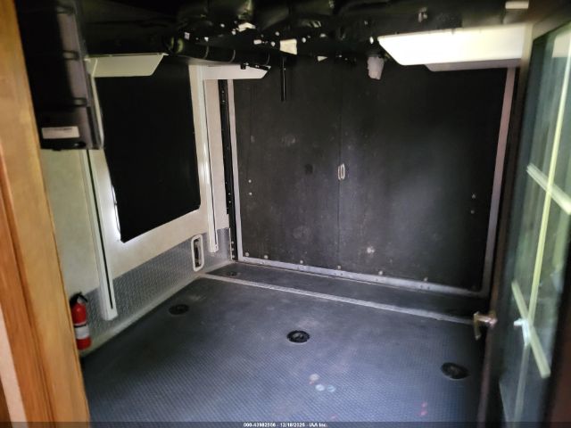 Keystone Carbon Image 5