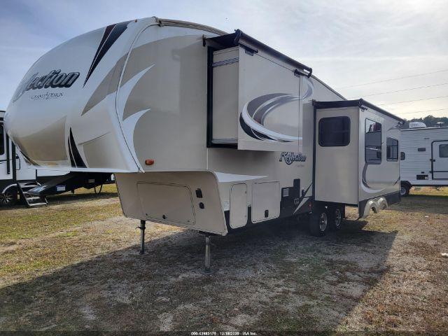  Salvage Grand Design Reflection