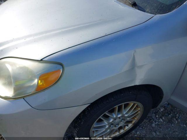 Toyota Matrix Image 8