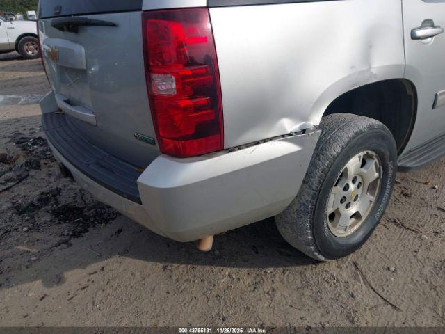 Chevrolet Tahoe Lt Image 2