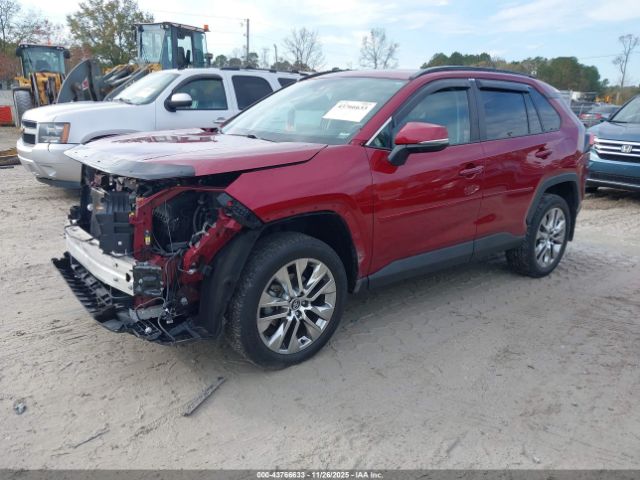 Toyota RAV4 Xle Premium Image 2