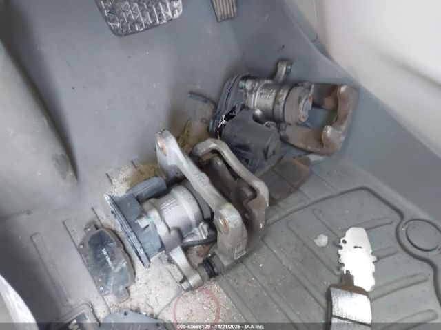 GMC Terrain Denali Image 5