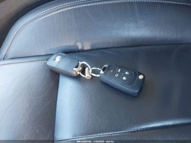 Buick LaCrosse Leather Image 9