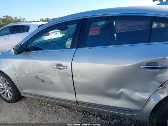 Buick LaCrosse Leather Image 10