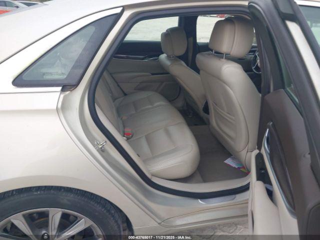 Cadillac XTS Luxury Image 10