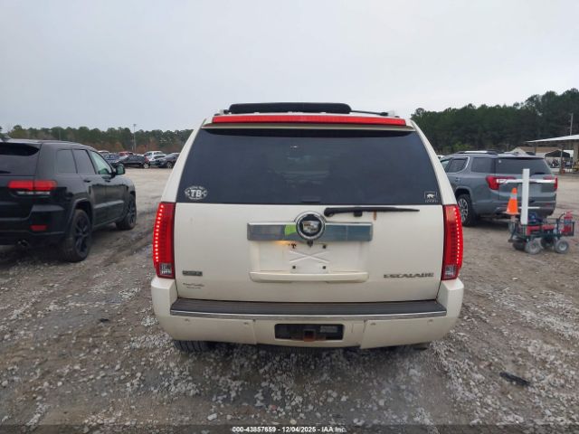 Cadillac Escalade Luxury Image 9