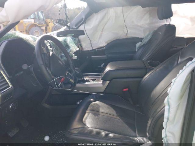 Ford F-150 Platinum Image 4