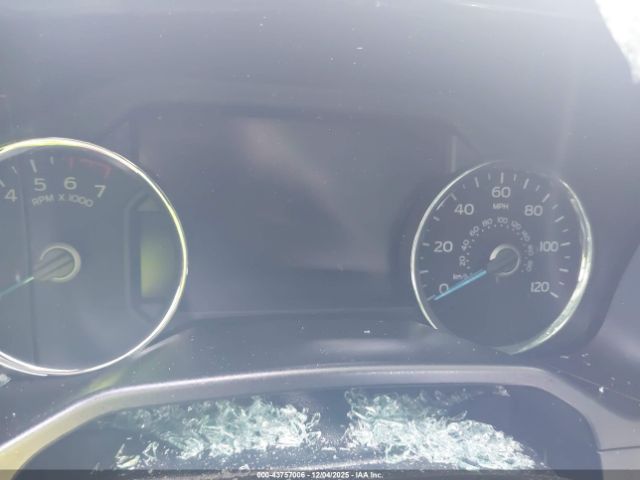 Ford F-150 Platinum Image 10