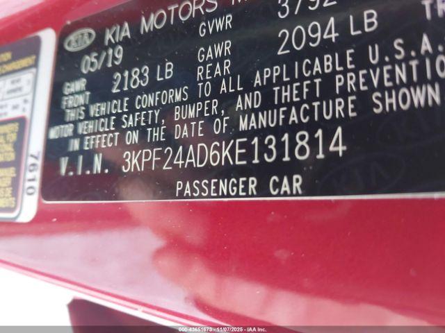 Kia Forte Lxs Image 16