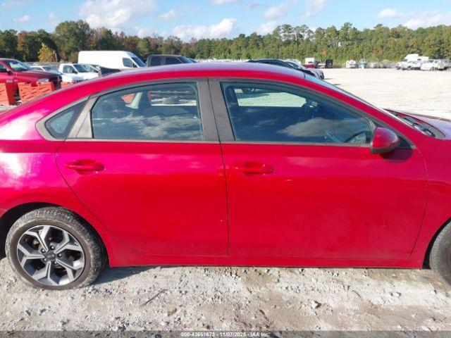 Kia Forte Lxs Image 7