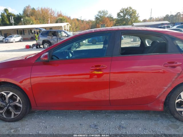 Kia Forte Lxs Image 4