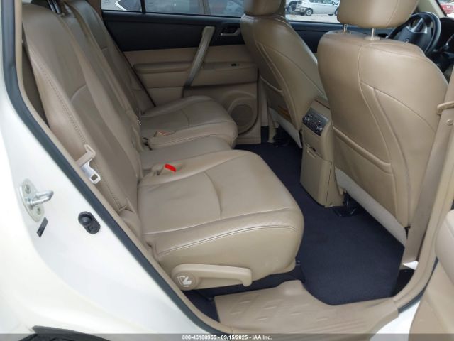 Toyota Highlander Se V6 Image 11