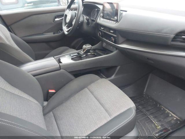 Nissan Rogue Sv Fwd Image 8