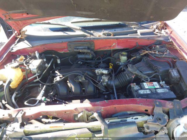 Ford Escape Xlt Image 5