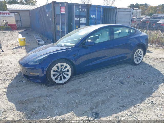 Tesla Model 3 Long Range Dual Motor All-wheel Drive Image 3